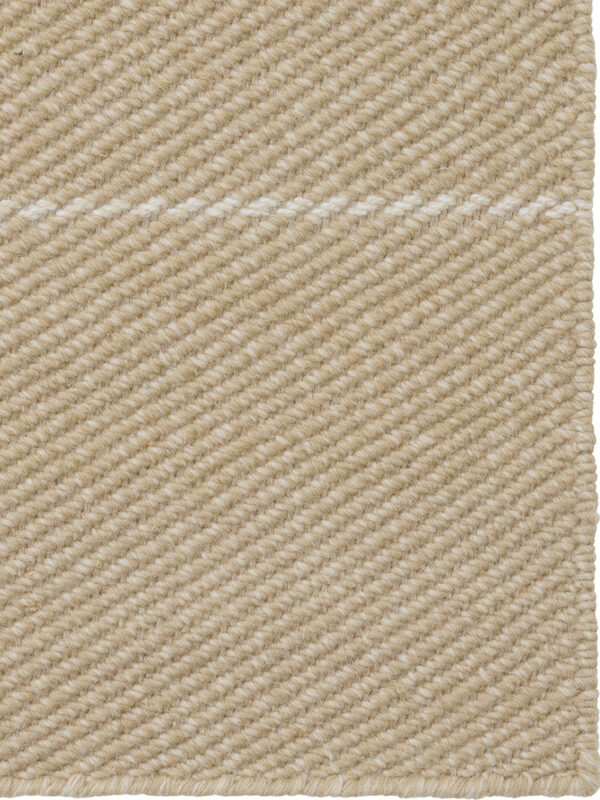 1211 sand/off white